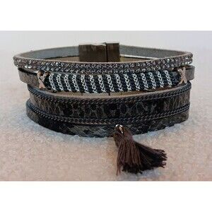 Grey Snakeskin Leather Layered Bracelet Magnetic Clasp 8 in